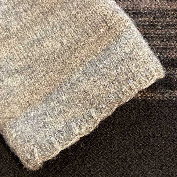 HERMAN & GEIST 100% wool Sweater size L excellent condition length 30/31” - Picture 10 of 12